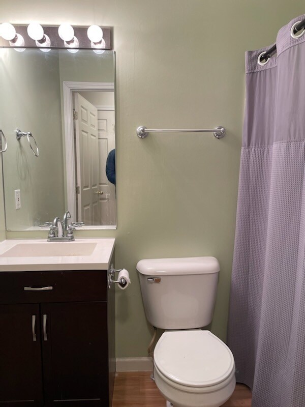 Bathroom - 603 Johnson Ave