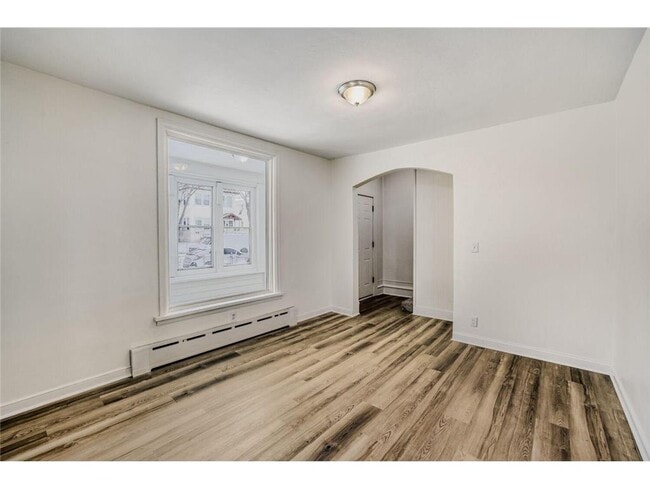 Building Photo - 2630 14th Ave S