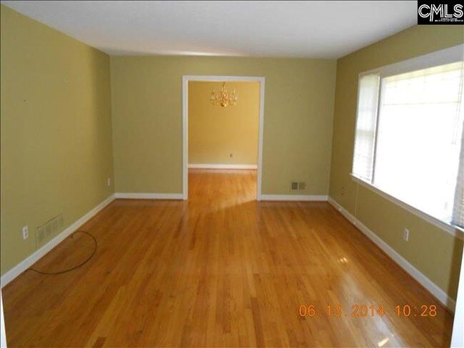Building Photo - 321 Barmount Dr