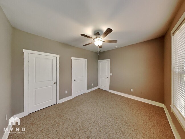 Foto del edificio - 177 Herring St