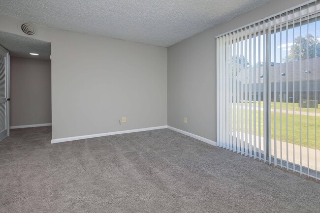 Building Photo - Nottingham