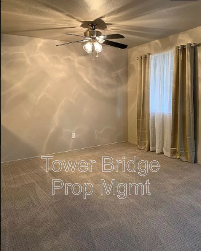 Foto del edificio - 11150 Trinity River Dr