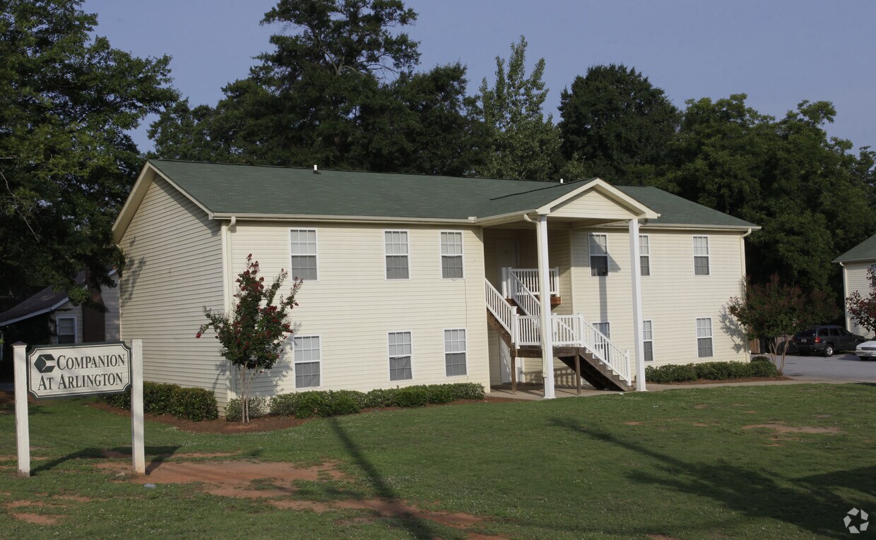 Primary Photo - Arlington Glenn