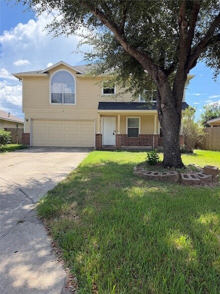 Building Photo - 2615 Meiko Dr
