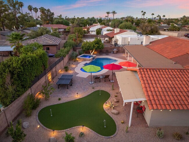 Foto del edificio - 14836 N Moon Valley Dr