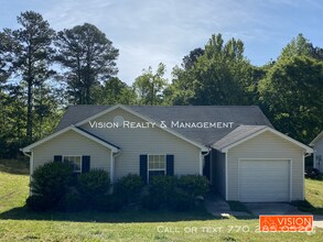 Building Photo - 124 Pin Oak Trail