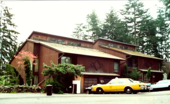 Foto del edificio - 12121 105th Ave. Ct E