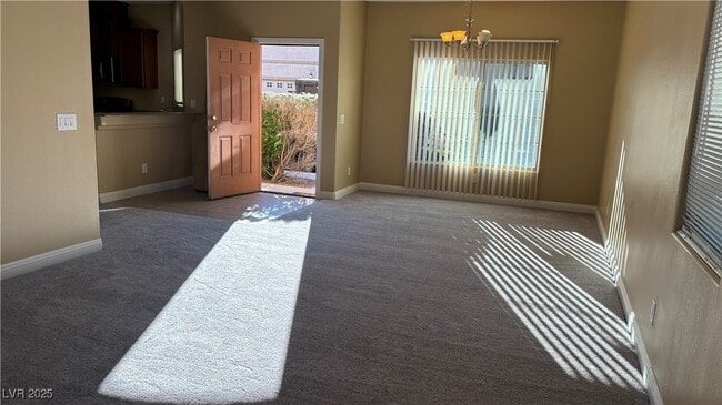 Building Photo - 9473 Alma Ridge Ave