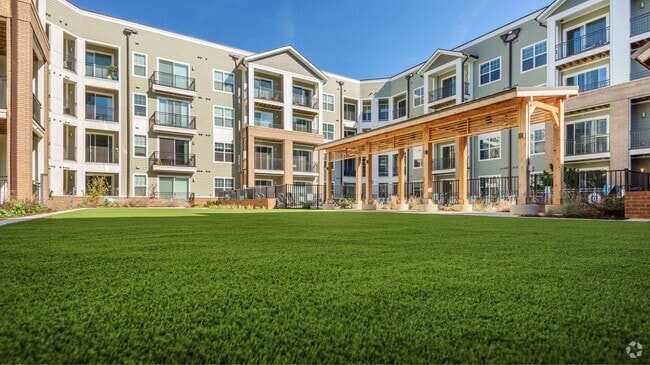 Building Photo - The Cardinal Apartments