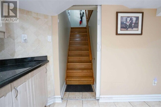 Building Photo - 149 Andy Crescent