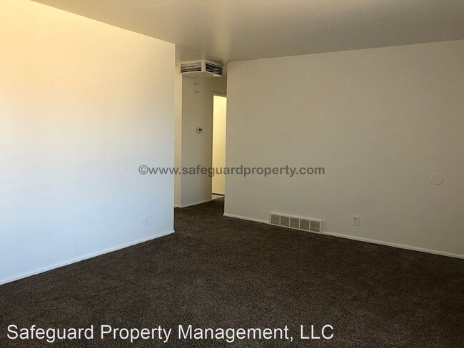 Foto del edificio - 3 br, 1 bath House - 5204 Kingswood Drive