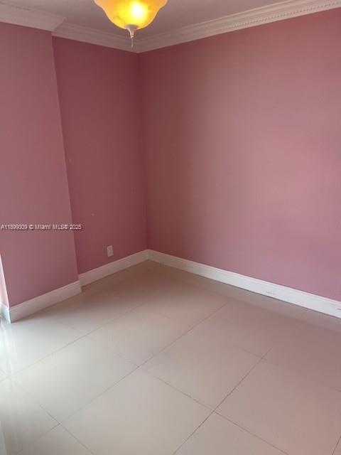 Foto del edificio - 1825 W 44th Pl