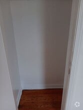 Building Photo - 11736 Duchess St