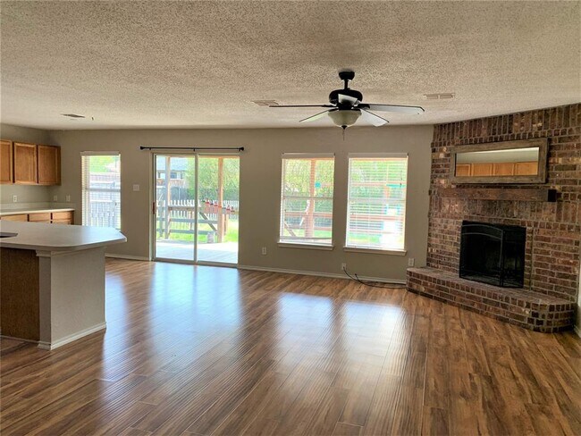 Foto del edificio - 6500 Liberty Ct