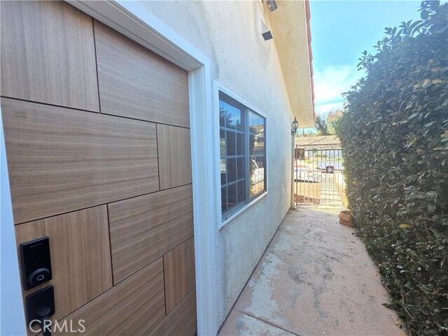 Building Photo - 12306 Louise Ave