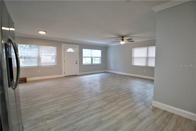 Foto del edificio - 3207 W Cherokee Ave