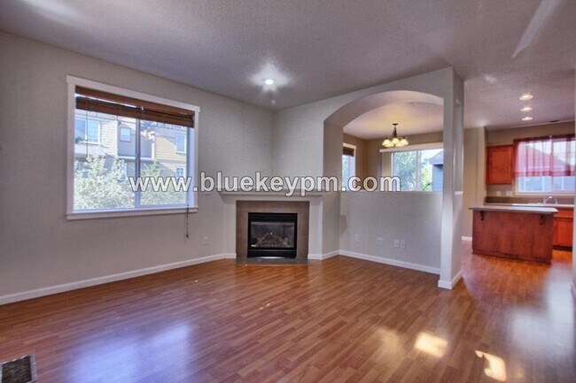 Building Photo - 16220 SW Gage Ln