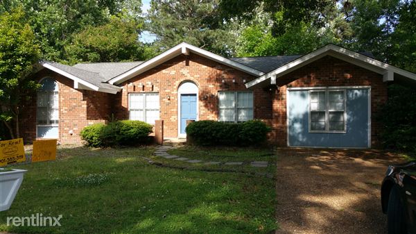 Primary Photo - 3224 Teaberry Ln