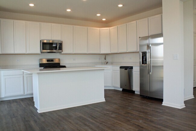 Building Photo - 15124 Quincy Cir