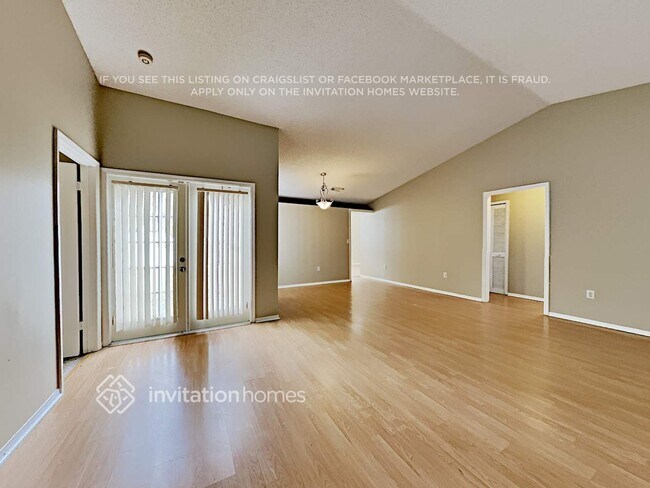 Foto del edificio - 18931 NW 5th St