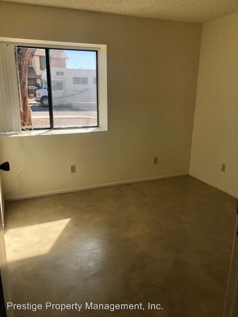 Foto del edificio - 4 br, 2 bath House - 170 N. Mindy