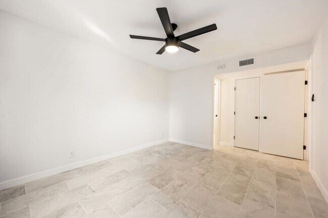 Foto del edificio - 2600 Penny Ln