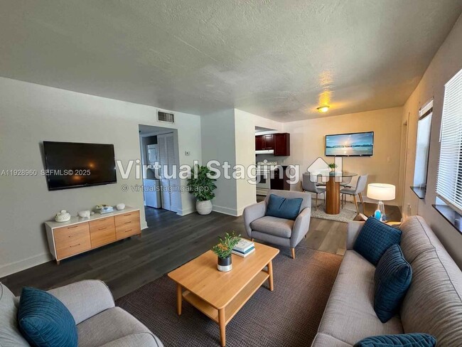 Photo - 1525 NE 135th St Apartment