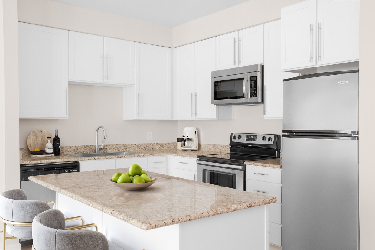 Lake Vista Apartment Homes 2235 Rocky Mountain Ave Loveland, CO Apartments for Rent in