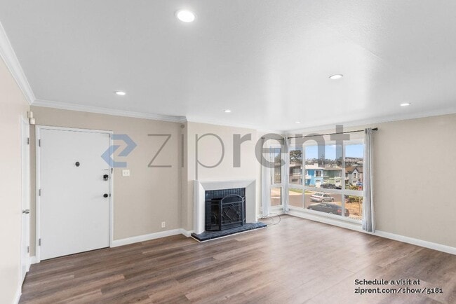 Foto del edificio - 1002 S Mayfair Ave