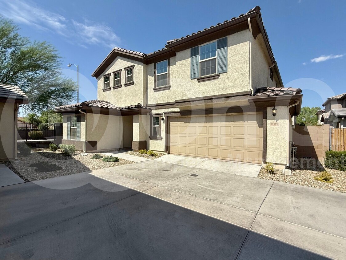 Foto principal - 16401 W Latham St