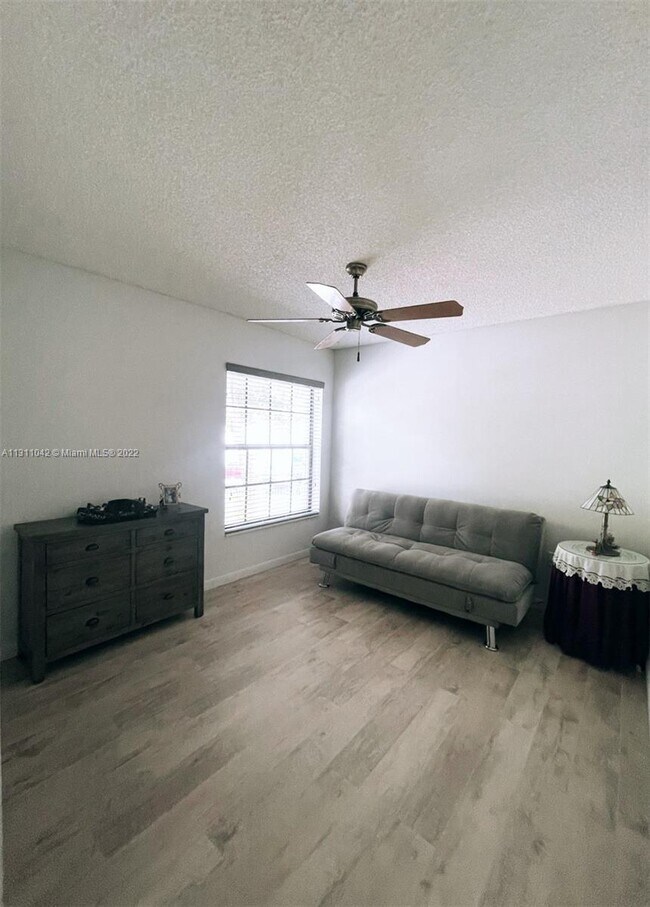 Foto del edificio - 12842 SW 88th Terrace