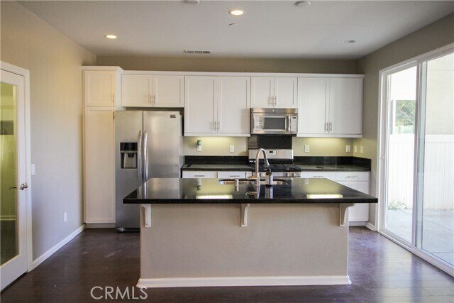 Foto del edificio - 33734 King Dr