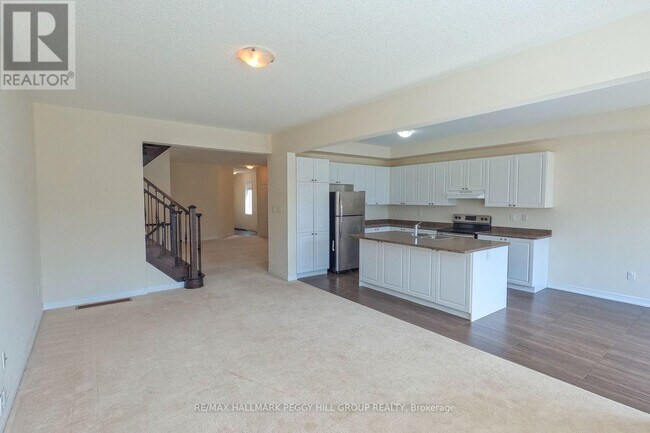 Photo du bâtiment - 50 Sasco Way