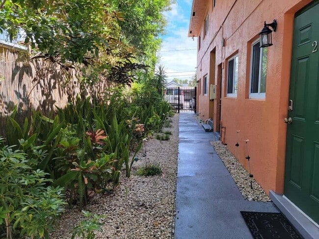 Foto del edificio - 441 NW 7th Terrace