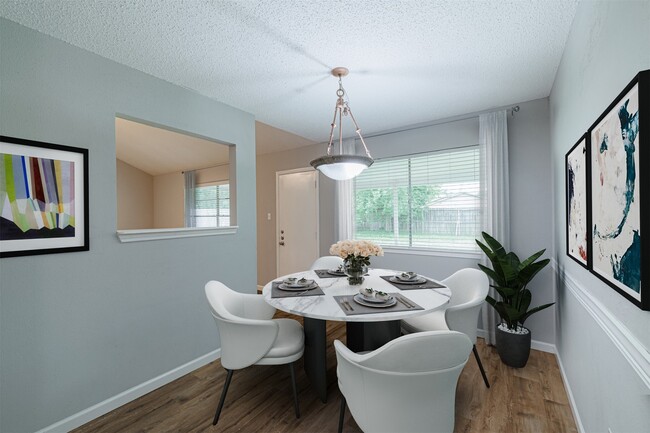 Building Photo - 22707 Smokey Hill Dr