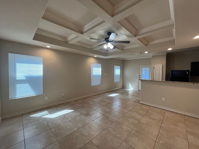 Foto del edificio - 6011 Karly Way