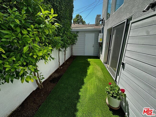 Foto del edificio - 12206 Falkirk Ln