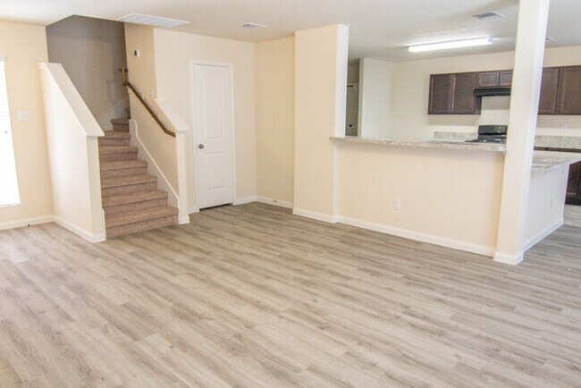 Building Photo - Saltgrass Crossing - 921 Ember Wood Court,...