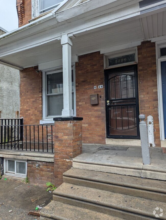 Building Photo - 6224 Clearview St