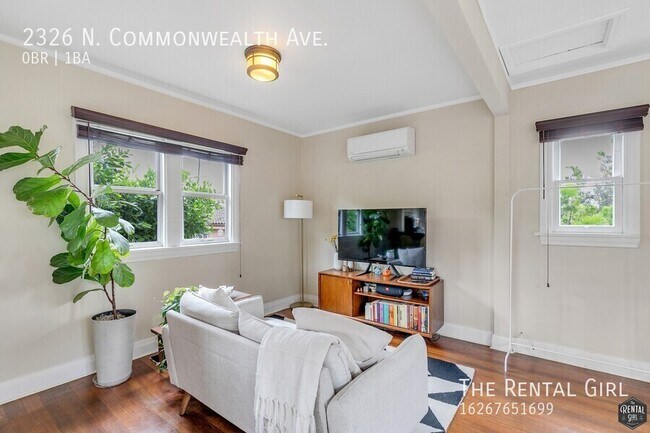Foto del edificio - 2326 N Commonwealth Ave