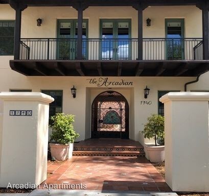Primary Photo - 1740 Arcadian Ave