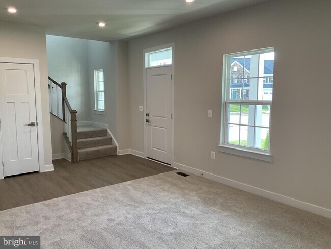 Foto del edificio - 117 Mountain Path Ln