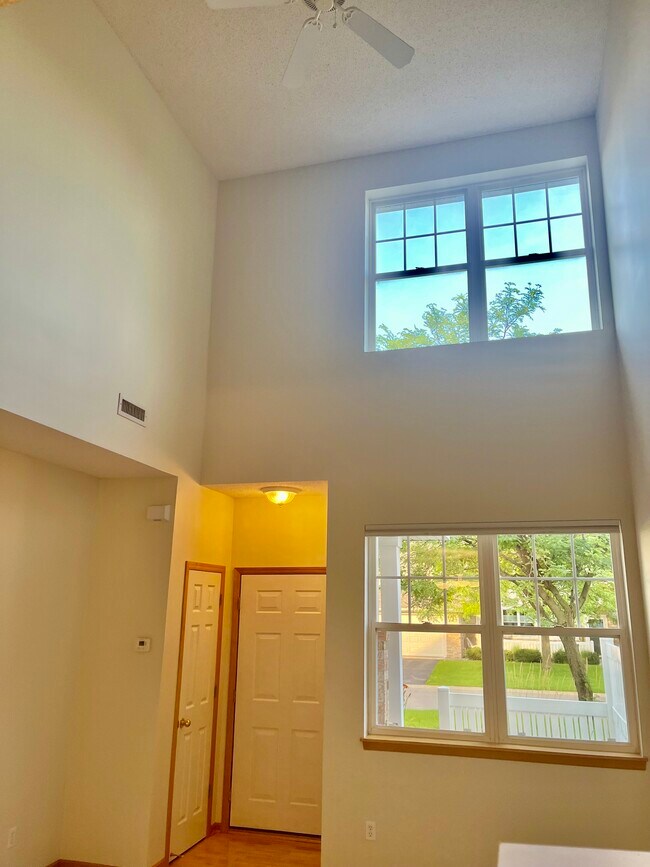 Foto del edificio - 11178 204th St W