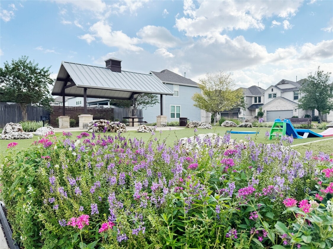 Foto principal - 3411 Ovids Orchard Dr