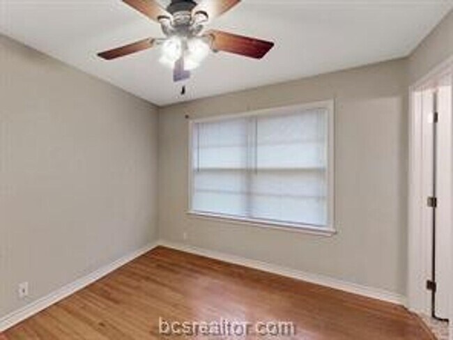 Building Photo - 1006 Timm Drive