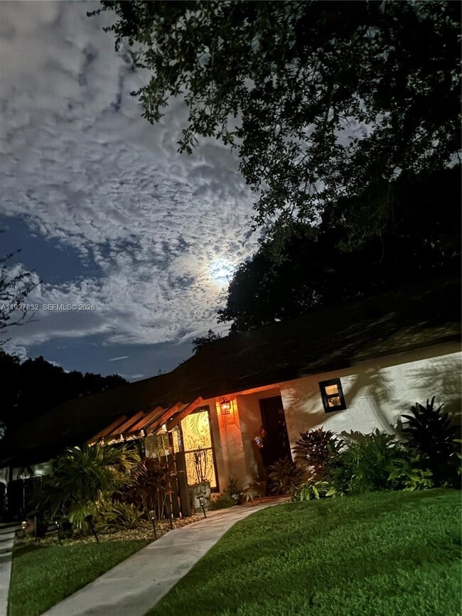 Foto del edificio - 78 Vía De Casas Norte