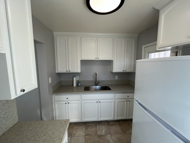 Foto del edificio - 3563 College Ave