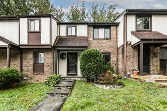 Building Photo - 5836 Jackson Oak Ct