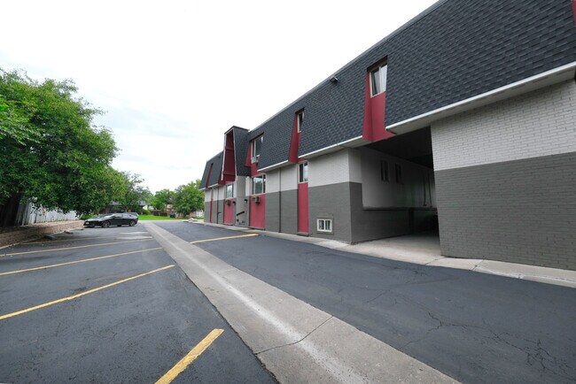 Foto del edificio - Squire Apartments