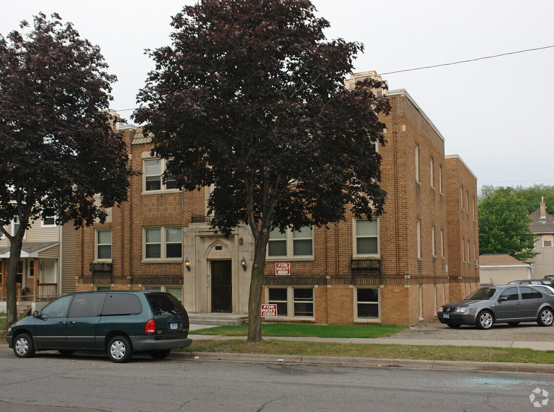 Primary Photo - 3424 Stevens Ave S